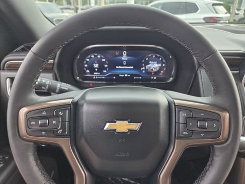 Used 2024 Chevrolet Tahoe High Country AWD/4WD image 27