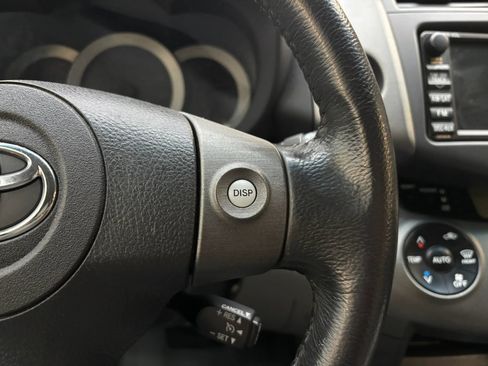 Used 2009 Toyota RAV4 Limited AWD/4WD image 17