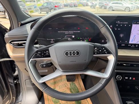 Used 2025 Audi Q5 Premium Plus w/ Premium Plus AWD/4WD image 13