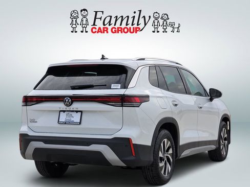 New 2026 Volkswagen Tiguan S FWD image 4