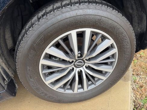 Used 2024 Nissan Armada SL w/ Cargo Package image 43