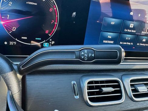 Used 2026 Mercedes-Benz GLE 450 4MATIC image 40