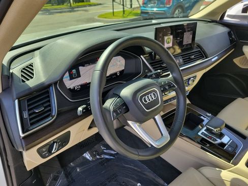 Certified 2023 Audi Q5 2.0T Premium Plus w/ Premium Plus Package AWD/4WD image 7