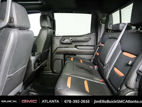 Used 2023 GMC Sierra 1500 AT4 w/ AT4 Premium Package image 18