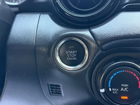 Used 2016 MAZDA MX-5 Miata Club image 35