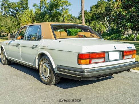 Used 1990 Rolls-Royce Silver Spur II image 6