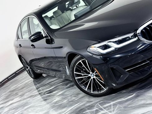 Used 2023 BMW 540i xDrive w/ Convenience Package AWD/4WD image 4