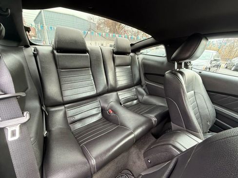 Used 2012 Ford Mustang Premium image 40