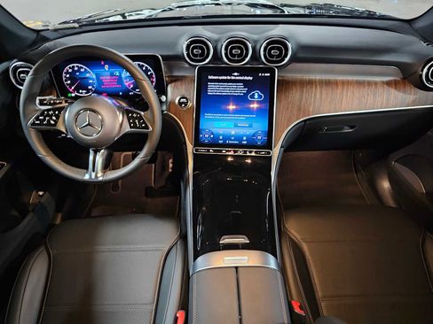 Certified 2026 Mercedes-Benz GLC 300 4MATIC image 21