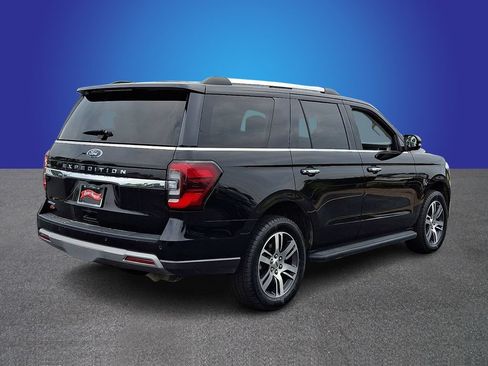 Used 2024 Ford Expedition Limited AWD/4WD image 4