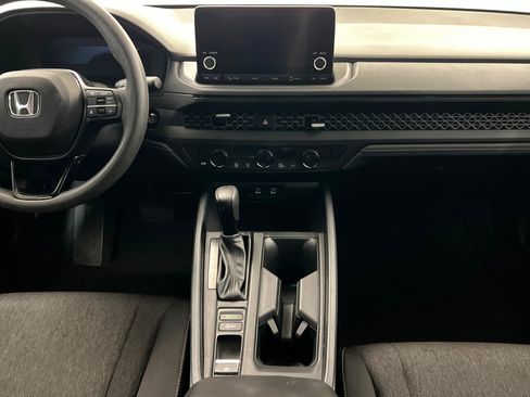 Used 2025 Honda Accord SE image 14