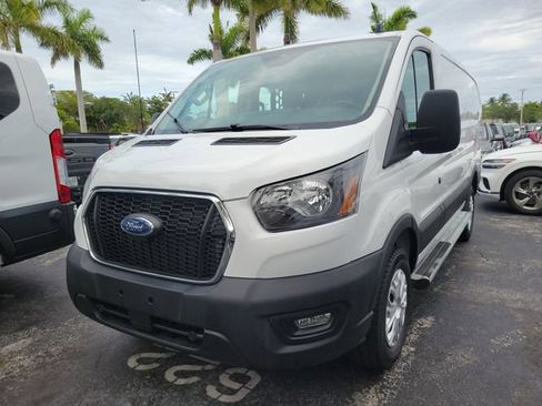 Used 2025 Ford Transit 250 Low Roof w/ Exterior Upgrade Package RWD image 34