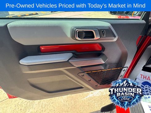 Used 2023 Ford Bronco Badlands AWD/4WD image 15