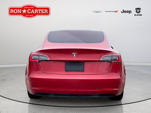 Used 2018 Tesla Model 3 Long Range RWD image 5