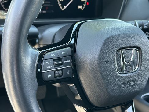 Used 2024 Honda HR-V Sport image 26