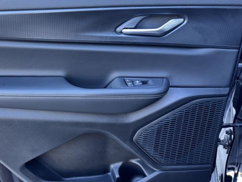 New 2025 Jeep Grand Cherokee L Altitude AWD/4WD image 36