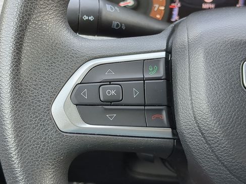 Used 2022 Jeep Compass Sport AWD/4WD image 19