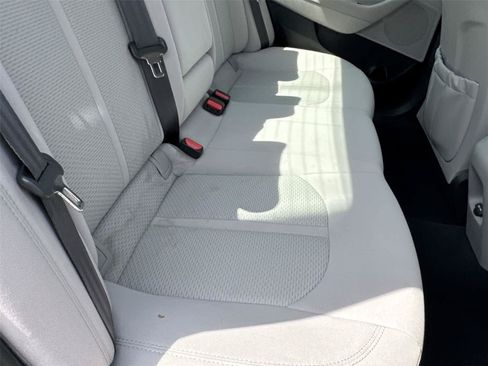 Used 2016 Hyundai Sonata SE FWD image 16