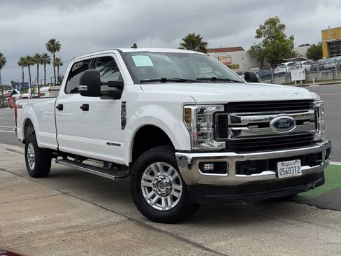 Used 2019 Ford F350 XLT w/ XLT Value Package AWD/4WD image 2