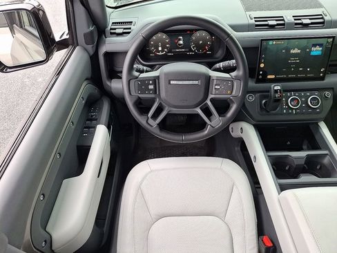 Certified 2025 Land Rover Defender 110 S AWD/4WD image 11
