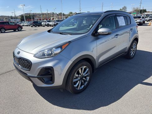 Used 2021 Kia Sportage S w/ S AWD Premium Package image 17