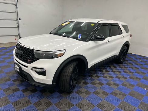 Used 2021 Ford Explorer ST w/ Equipment Group 401A image 12