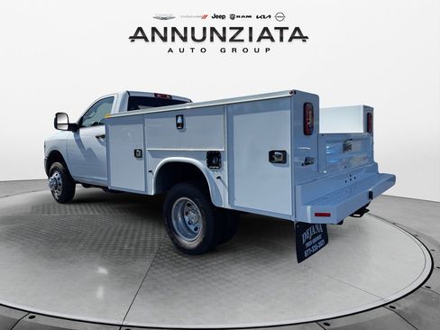 New 2025 RAM 3500 Tradesman image 3