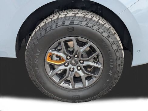 Used 2025 Ford Expedition Tremor AWD/4WD image 11