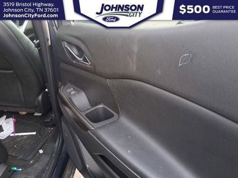 Used 2019 GMC Acadia SLT AWD/4WD image 23