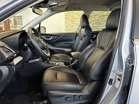 Certified 2022 Subaru Forester Limited image 8
