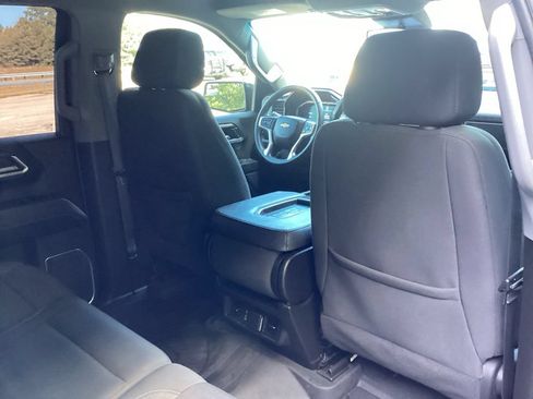 Used 2023 Chevrolet Silverado 1500 LT RWD image 46