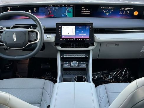 New 2026 Lincoln Nautilus Premier w/ Equipment Group 102A image 5