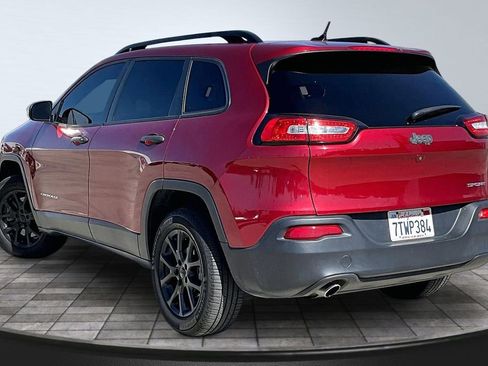 Certified 2016 Jeep Cherokee Sport FWD image 21