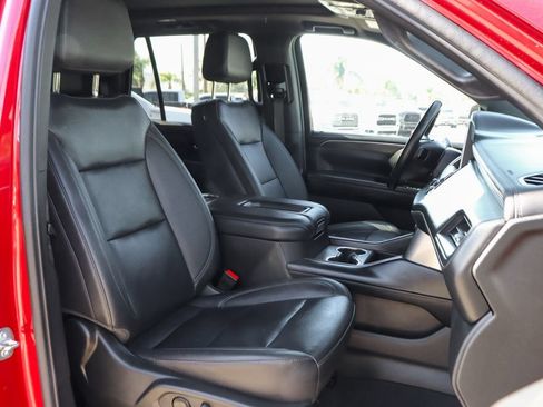 Used 2024 Chevrolet Tahoe Z71 w/ Luxury Package AWD/4WD image 43