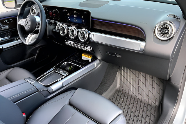 Certified 2026 Mercedes-Benz GLB 250 4MATIC image 20