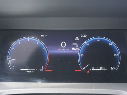 Used 2025 Toyota Tacoma TRD Sport AWD/4WD image 5