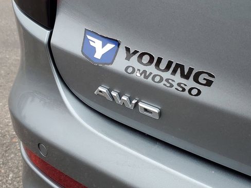 Certified 2024 Cadillac XT6 Premium Luxury w/ LPO, Floor Liner Package image 34