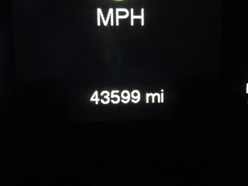 Used 2017 Jeep Cherokee Sport w/ Cold Weather Group image 18