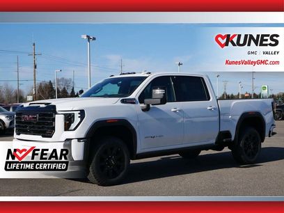 New 2026 GMC Sierra 3500 AT4 w/ AT4 Premium Plus Package