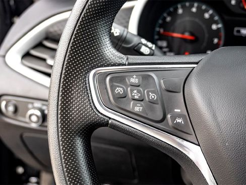 Used 2024 Chevrolet Malibu LT image 18