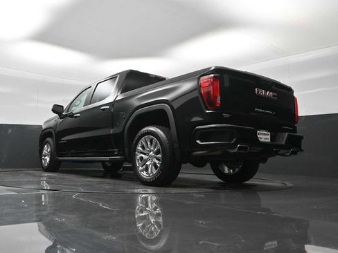 Used 2024 GMC Sierra 1500 Denali w/ Technology Package AWD/4WD image 22