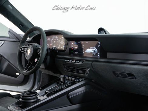 Used 2026 Porsche 911 GTS image 35