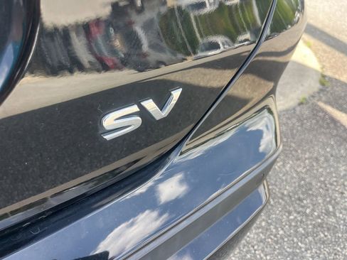 Used 2021 Nissan Kicks SV image 27