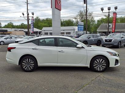 Certified 2023 Nissan Altima 2.5 SV