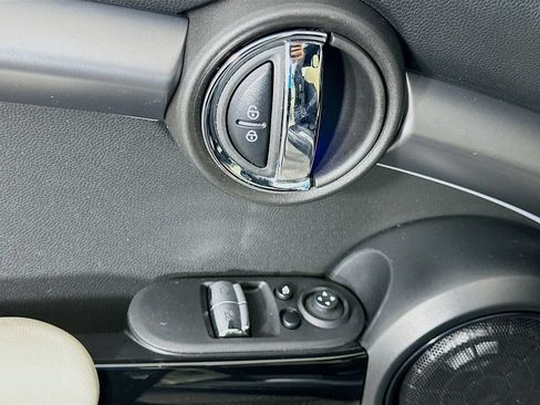 Certified 2023 MINI Cooper S FWD image 18