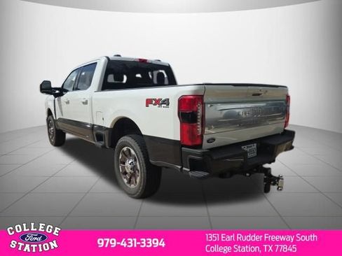 Used 2024 Ford F250 King Ranch w/ FX4 Off-Road Package AWD/4WD image 3