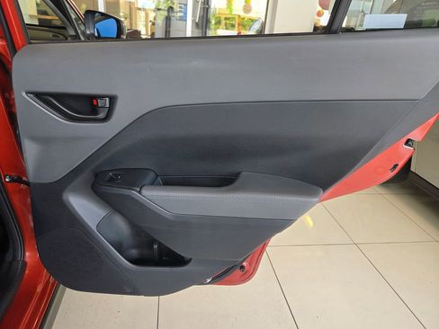 Used 2025 Subaru Crosstrek 2.0i Premium AWD/4WD image 27