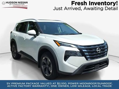 Used 2024 Nissan Rogue SV w/ SV Premium Package