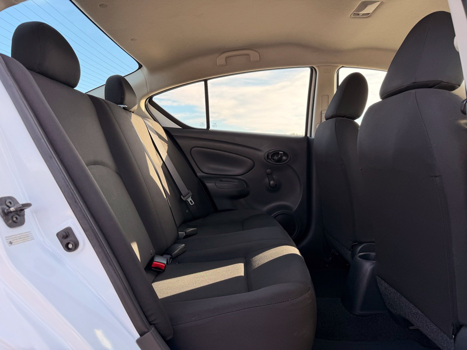 Used 2018 Nissan Versa S Plus FWD image 19