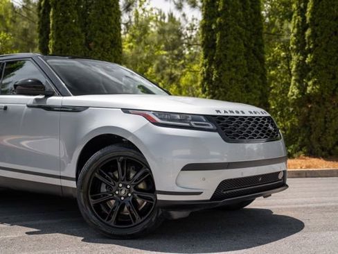Used 2022 Land Rover Range Rover Velar S AWD/4WD image 6